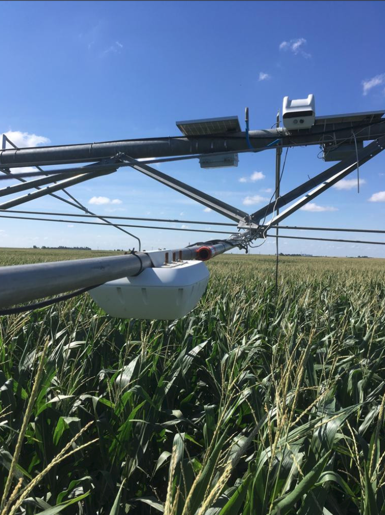 AutonomousPivot LORAWAN IoT solution for agriculture